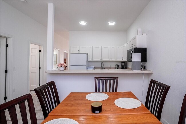 Building Photo - 12113 Capilla Ln