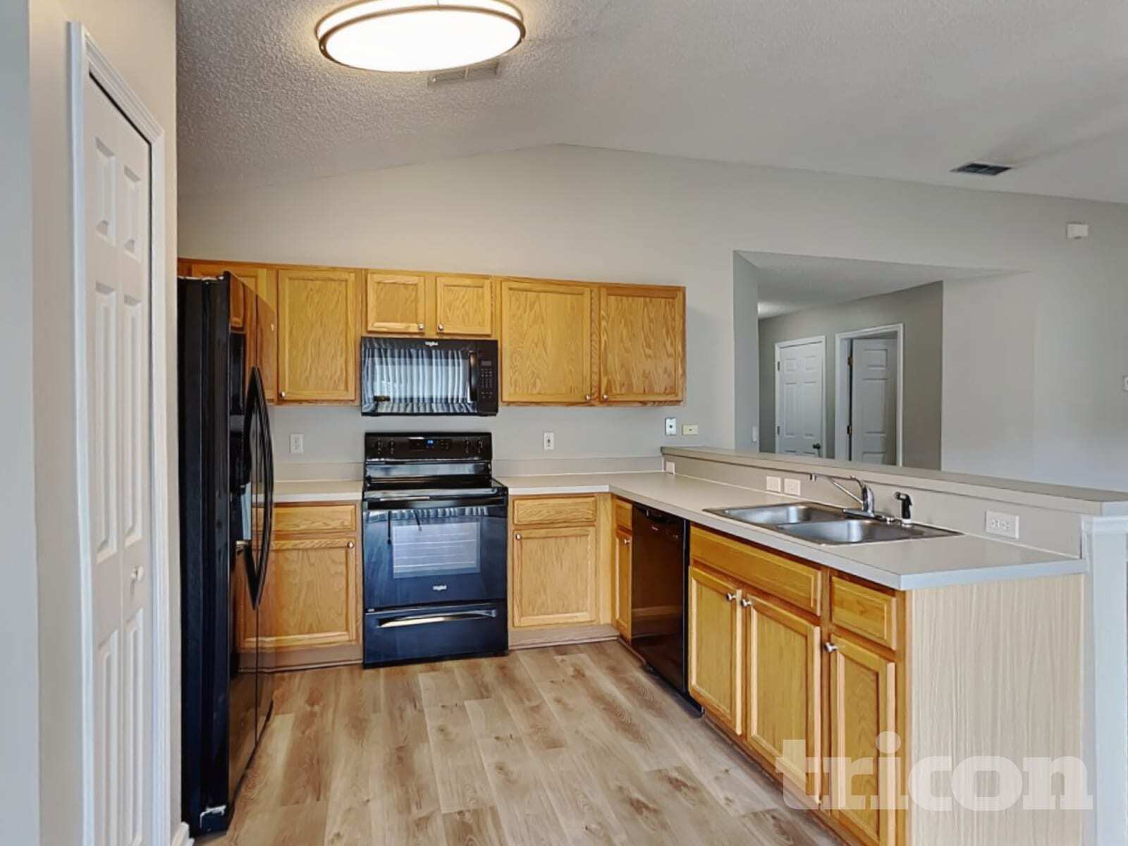 Building Photo - 3464 Brahma Bull Cir N