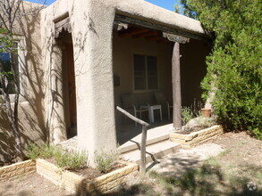 Building Photo - 1949 Tijeras Rd