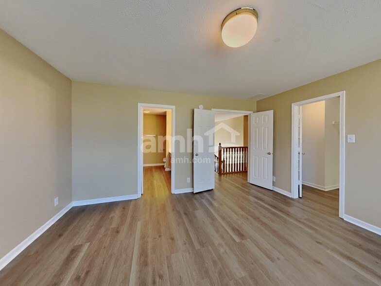 Building Photo - 8206 Stones Ferry Rd