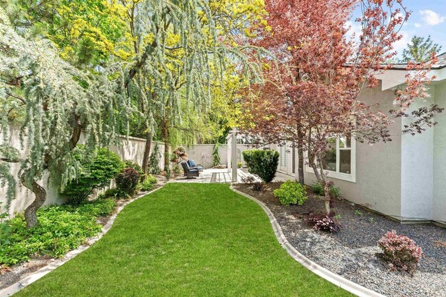 Building Photo - Beautiful Single Family Home in Banbury Go...