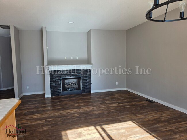 Building Photo - 3255 SW 179th Terrace