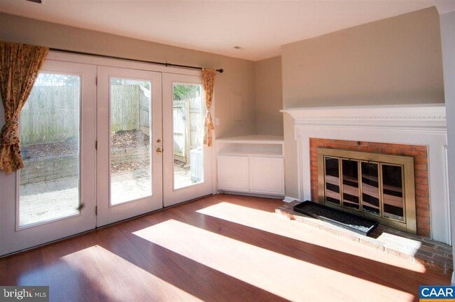 Building Photo - 1566 Garden Ct