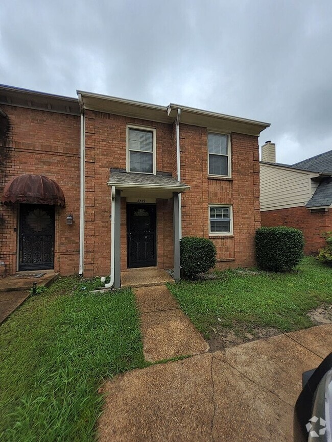 Building Photo - 3579 Bishops Gate Dr