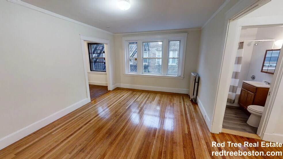 Building Photo - 88 Washington St