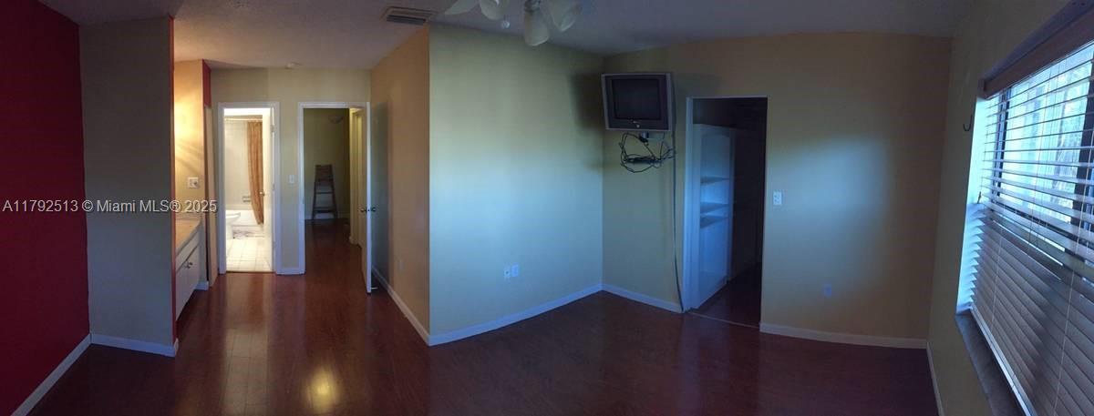 Building Photo - 11483 SW 109th Rd