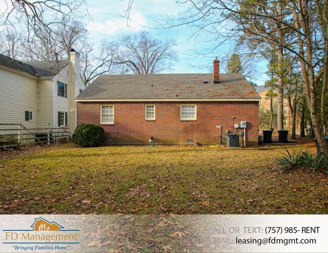Building Photo - Well Maintained 2 BR 1 BA House in Williamsburg