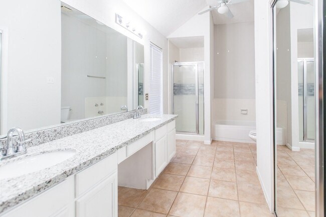 Building Photo - 1614 Glacier Blue Dr