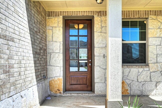 Building Photo - 2642 Blue Abbot Dr