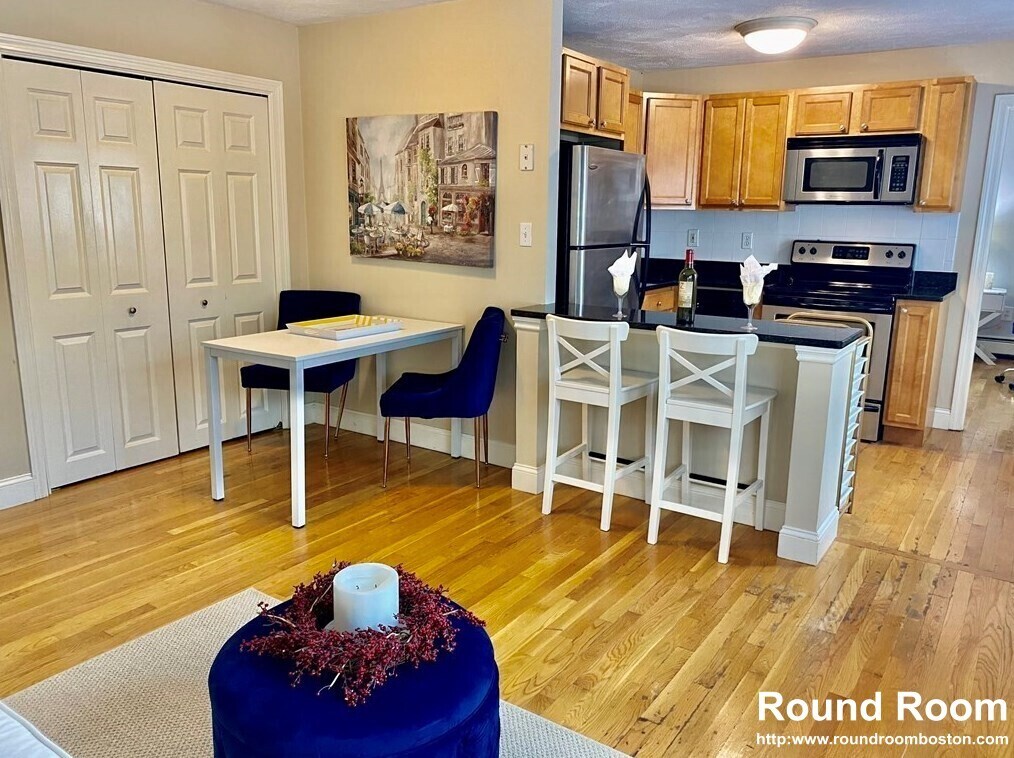 Building Photo - 7 Mortimer Pl