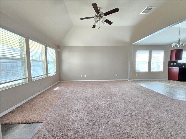Building Photo - 9924 Lace Flower Way