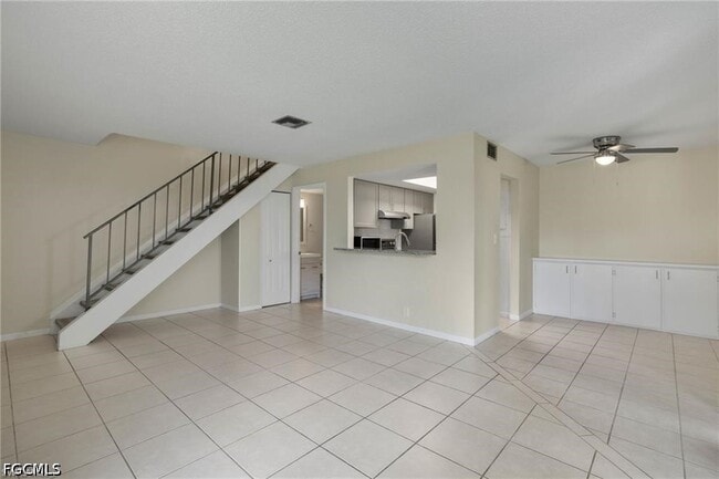 Building Photo - 3300 Royal Canadian Trace