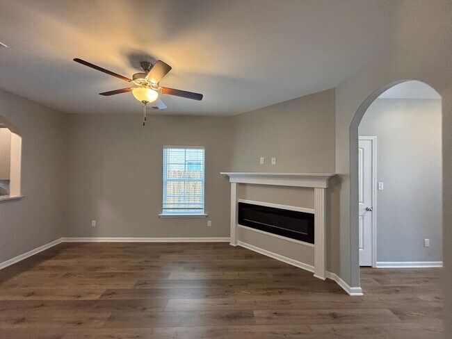 Building Photo - JUST CONSTRUCTED IN CORDOVA!