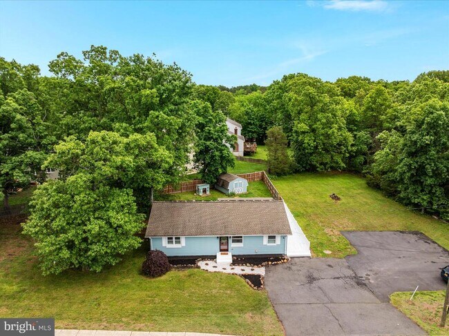 Building Photo - 14013 Glenkirk Rd