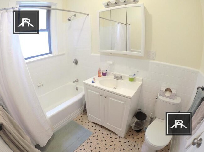 Building Photo - 2 bedroom in Brookline MA 02446