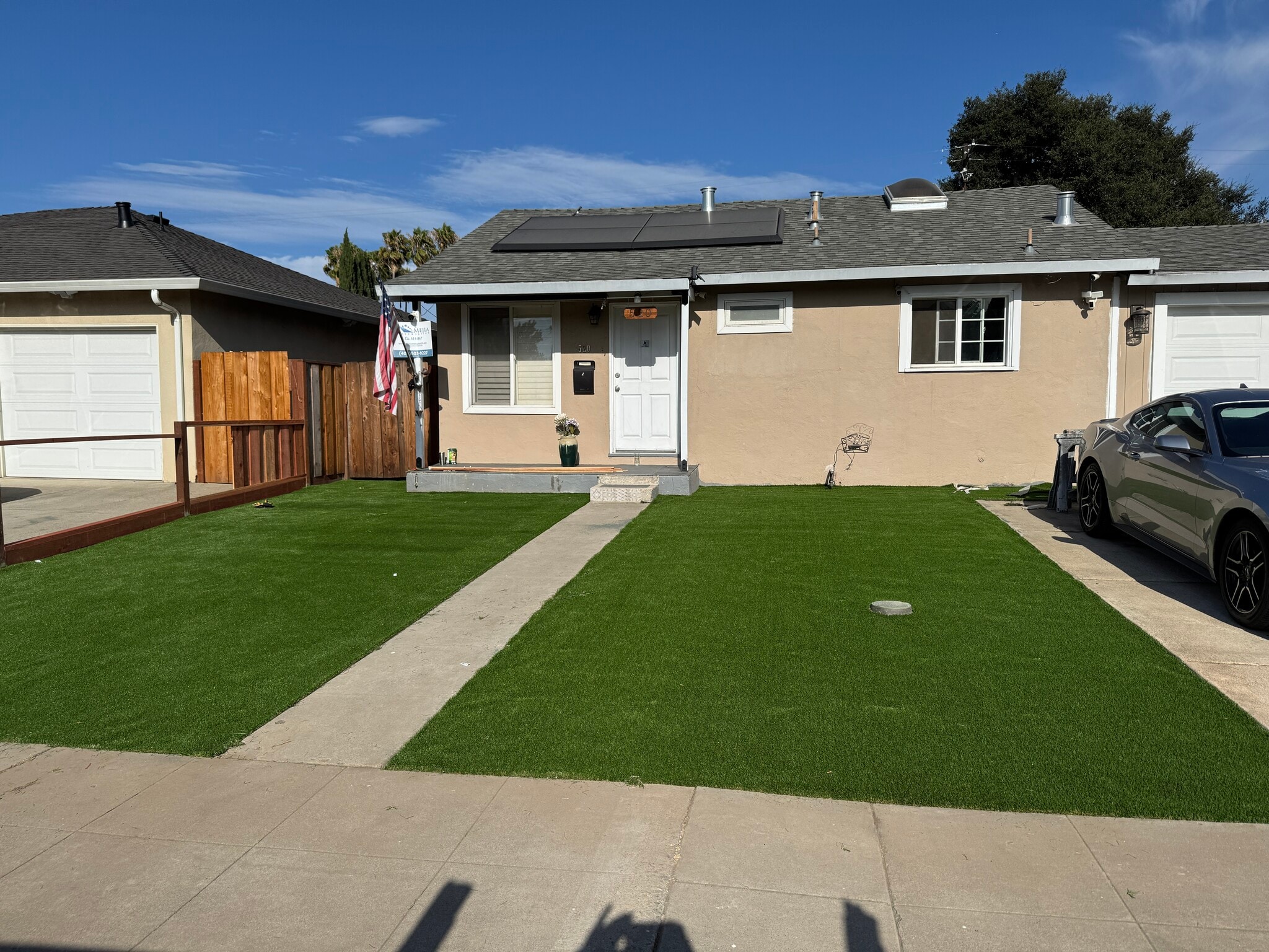 Building Photo - 520 Richmond Ave