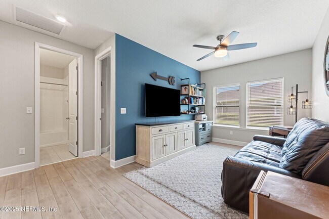 Building Photo - 324 Windley Dr