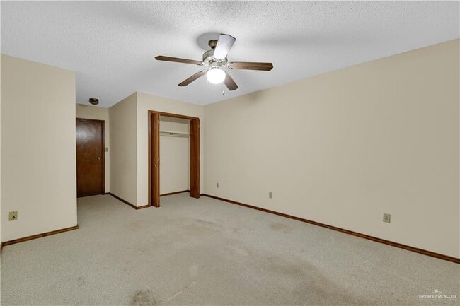 Building Photo - 19 S 5th St