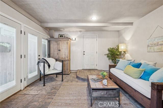 Building Photo - 610 Marigold Ave