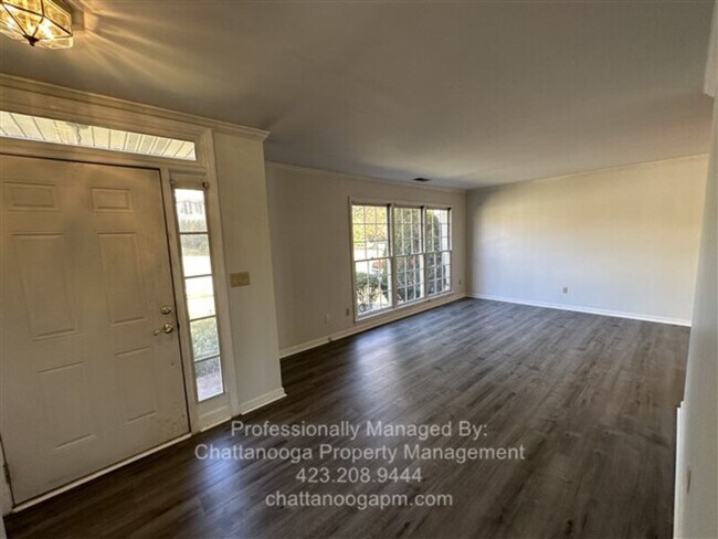 Building Photo - 7420 Hamilton Run Dr