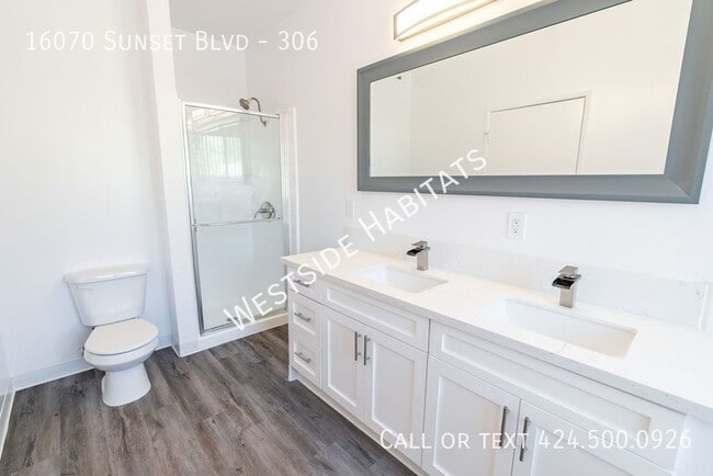 Building Photo - 16070 Sunset Blvd