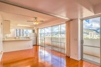 Building Photo - 439 Keoniana St