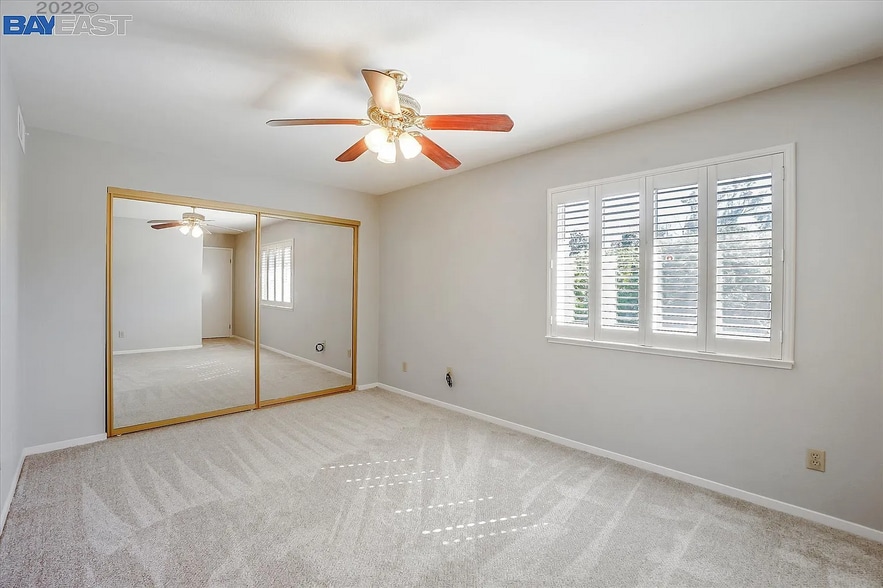 Building Photo - 2055 Sierra Rd