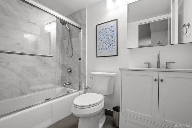 Building Photo - 50 Bayberry Dr