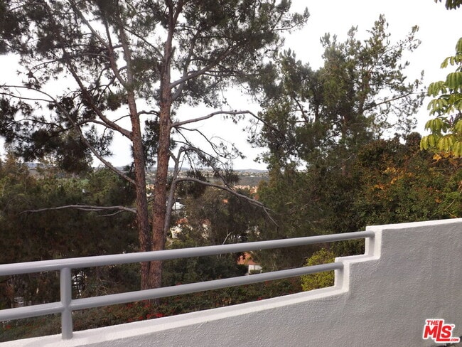 Building Photo - 26953 Jasper