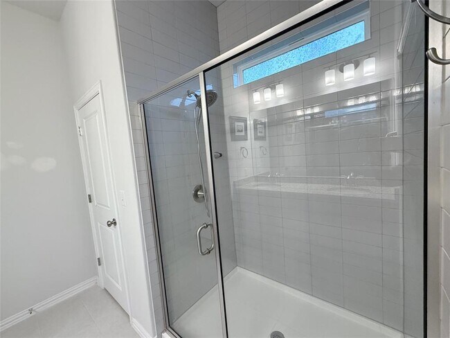 Building Photo - 4516 Sea Salt Dr