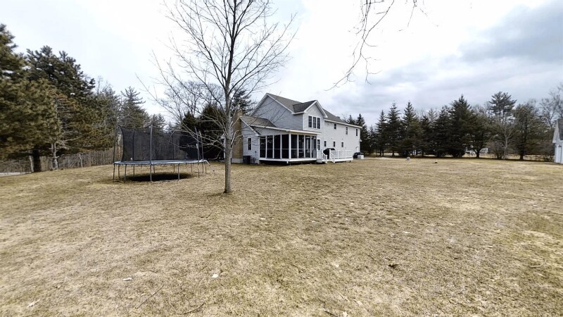 Building Photo - 244 Kennedy Hill Rd