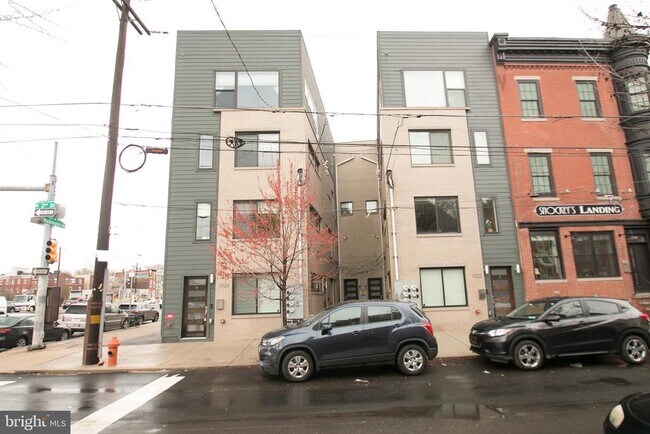 Building Photo - 1022 S 2nd St