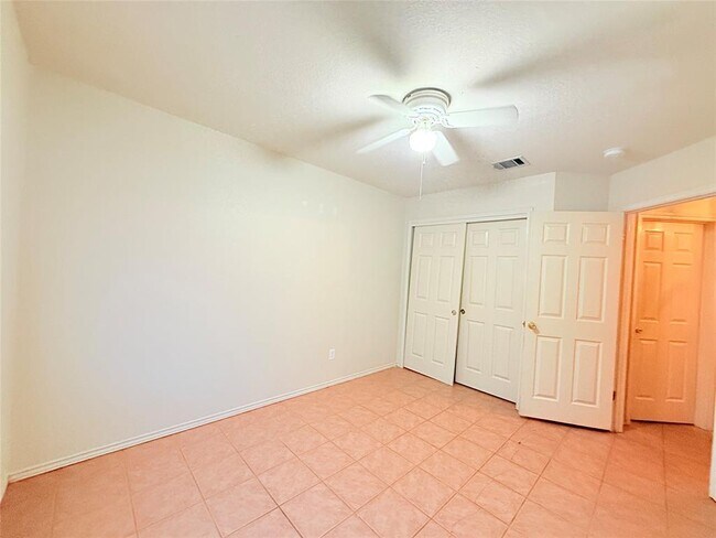 Building Photo - 17525 Tobermory Dr