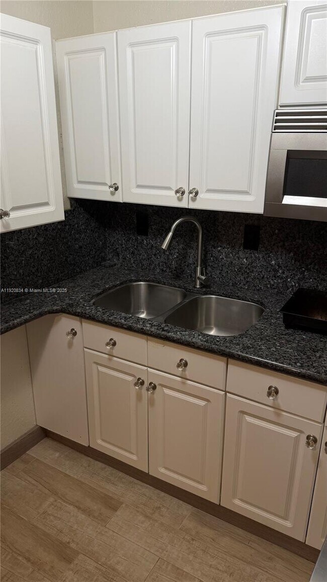 Building Photo - 721 NW 135th Way