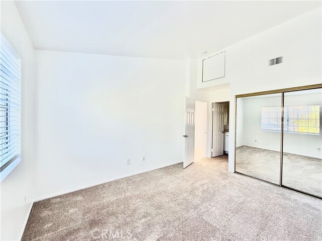 Building Photo - 196 Chandon