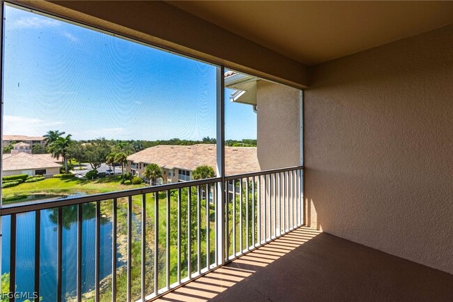 Building Photo - 8550 Kingbird Loop