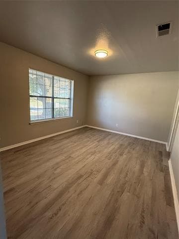 Building Photo - 1435 N Bluegrove Rd