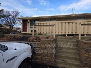 Building Photo - 9539 Olde Woods Dr