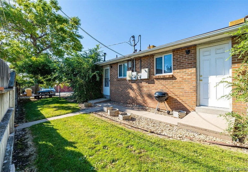 Building Photo - 1601 Nome St