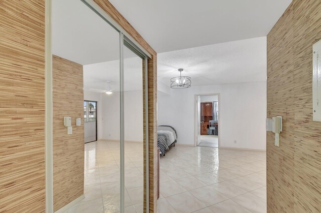 Building Photo - 459 Piedmont J
