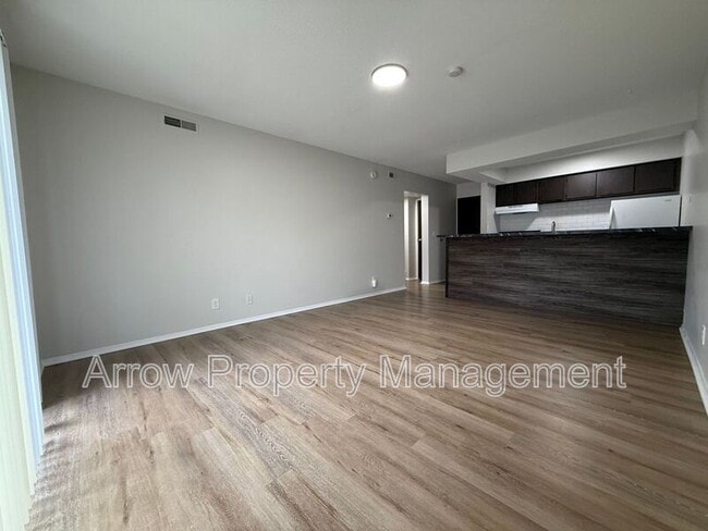 Building Photo - 649 S 18th St