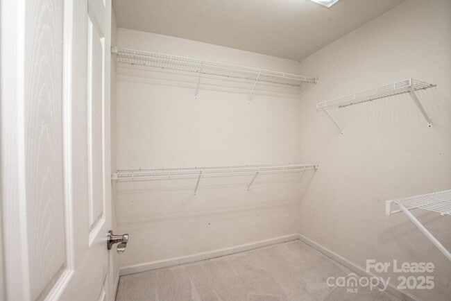 Building Photo - 17307 Villanova Rd