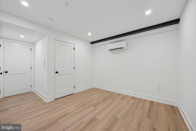 Building Photo - 808 N 3rd St