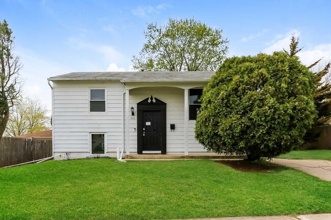 Primary Photo - 311 Healy Ave