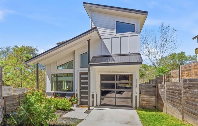 Building Photo - 1168 Ridgeway Dr