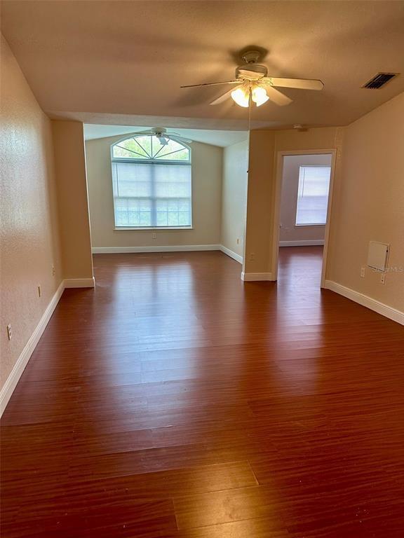 Building Photo - 3373 S Kirkman Rd