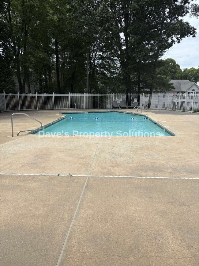 Building Photo - Beautiful Condo in Convenient Location!