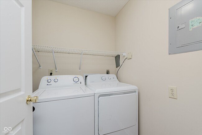 Building Photo - 1059 Timber Creek Dr