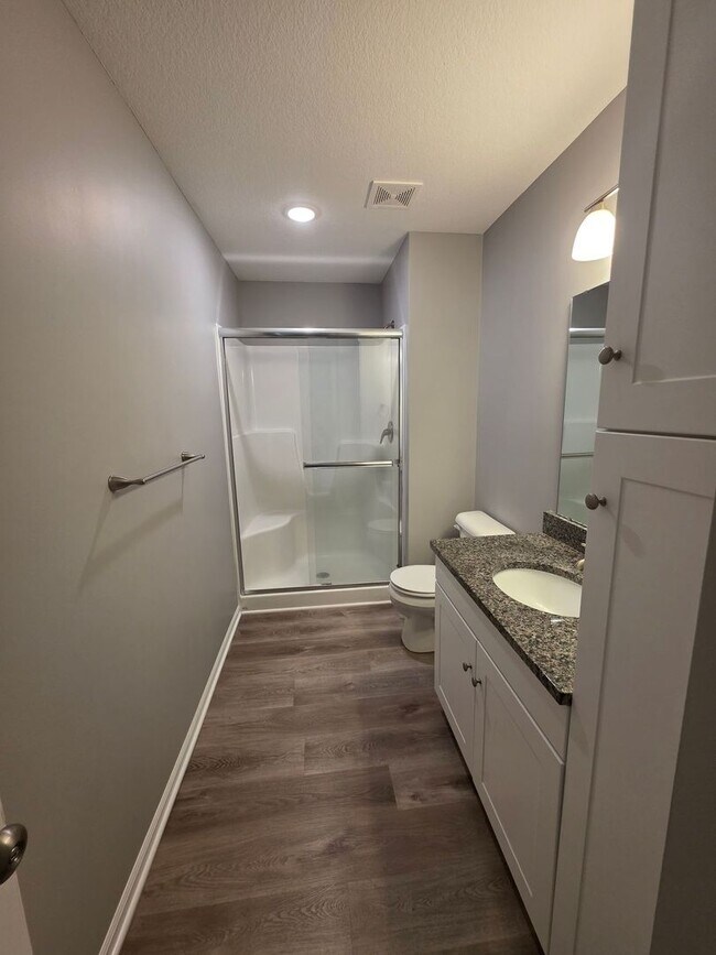 Building Photo - Coming Soon - Spacious 3 Bedroom Townhome with Garage