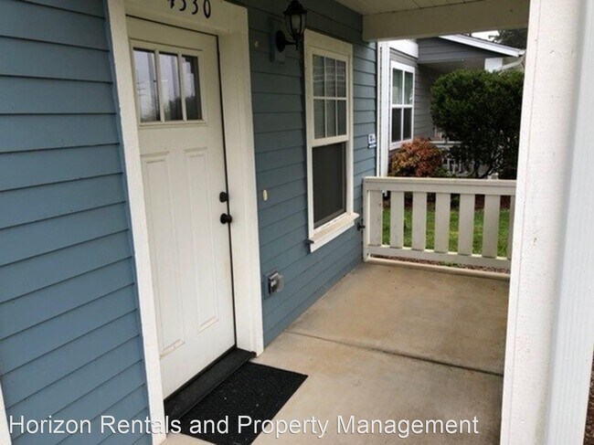 Building Photo - 2 br, 1 bath House - 4330 SE Harborton